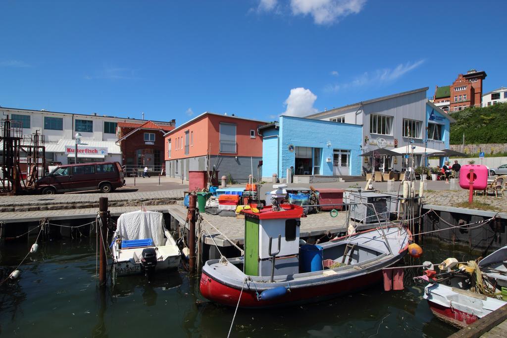 Ferienwohnung Kutterfisch Direkt Im Stadthafen Sassnitz Ngoại thất bức ảnh